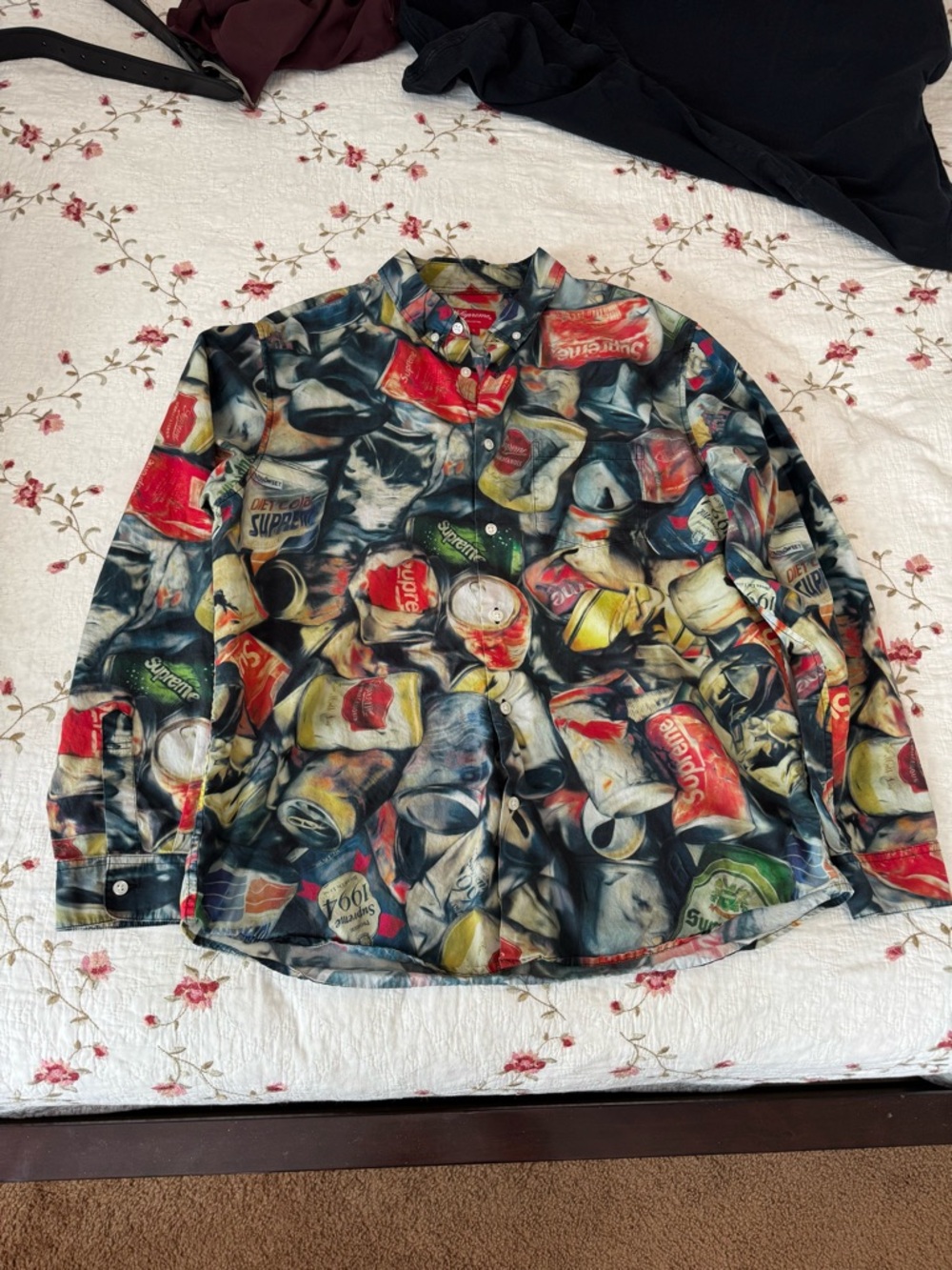 Supreme can shirt mens sz large